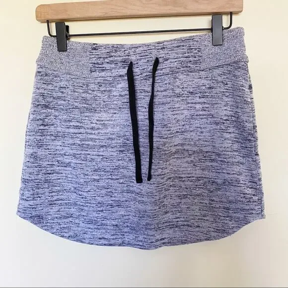 Athleta | Gray Stretch Kickin It Mini Skirt - Picture 1 of 4